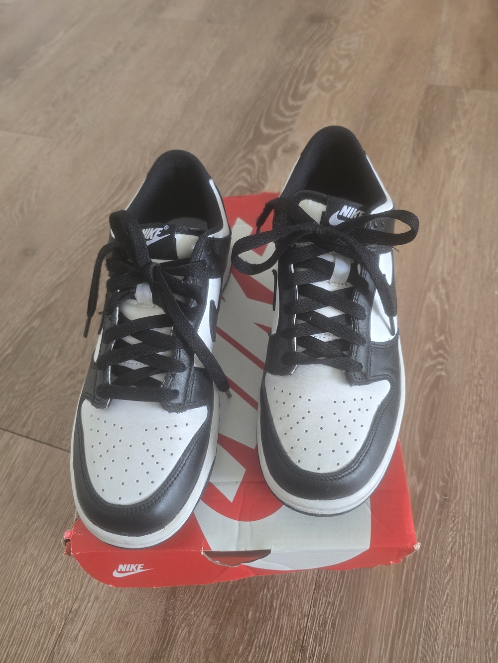 Nike Youth Black & White Low-Top Sneakers